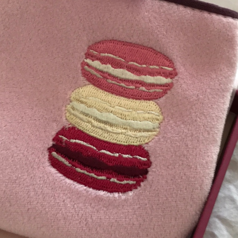 LADURÉE Paris Velvet Wrislet - Picture 2 of 9